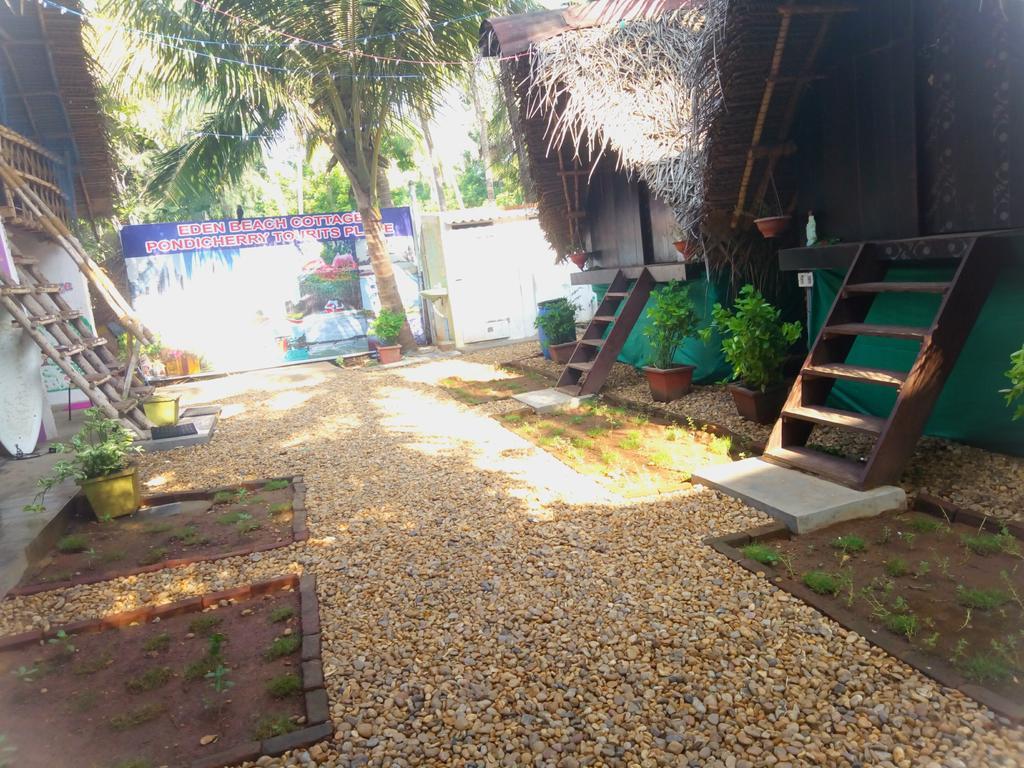 بونديتْشيري Edan Beach Cottage المظهر الخارجي الصورة